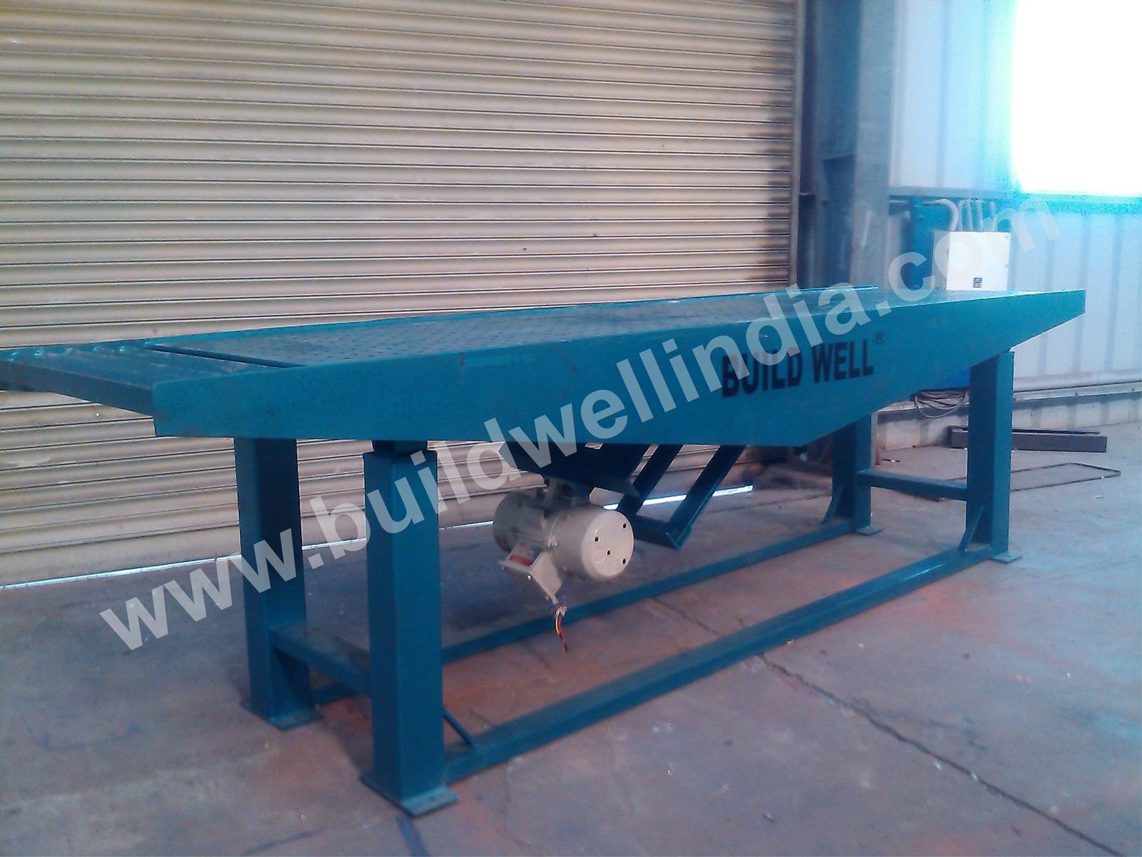 BW-123 Interlocking Paver Plant — Table Vibrator · Colour Interlocking Pavers